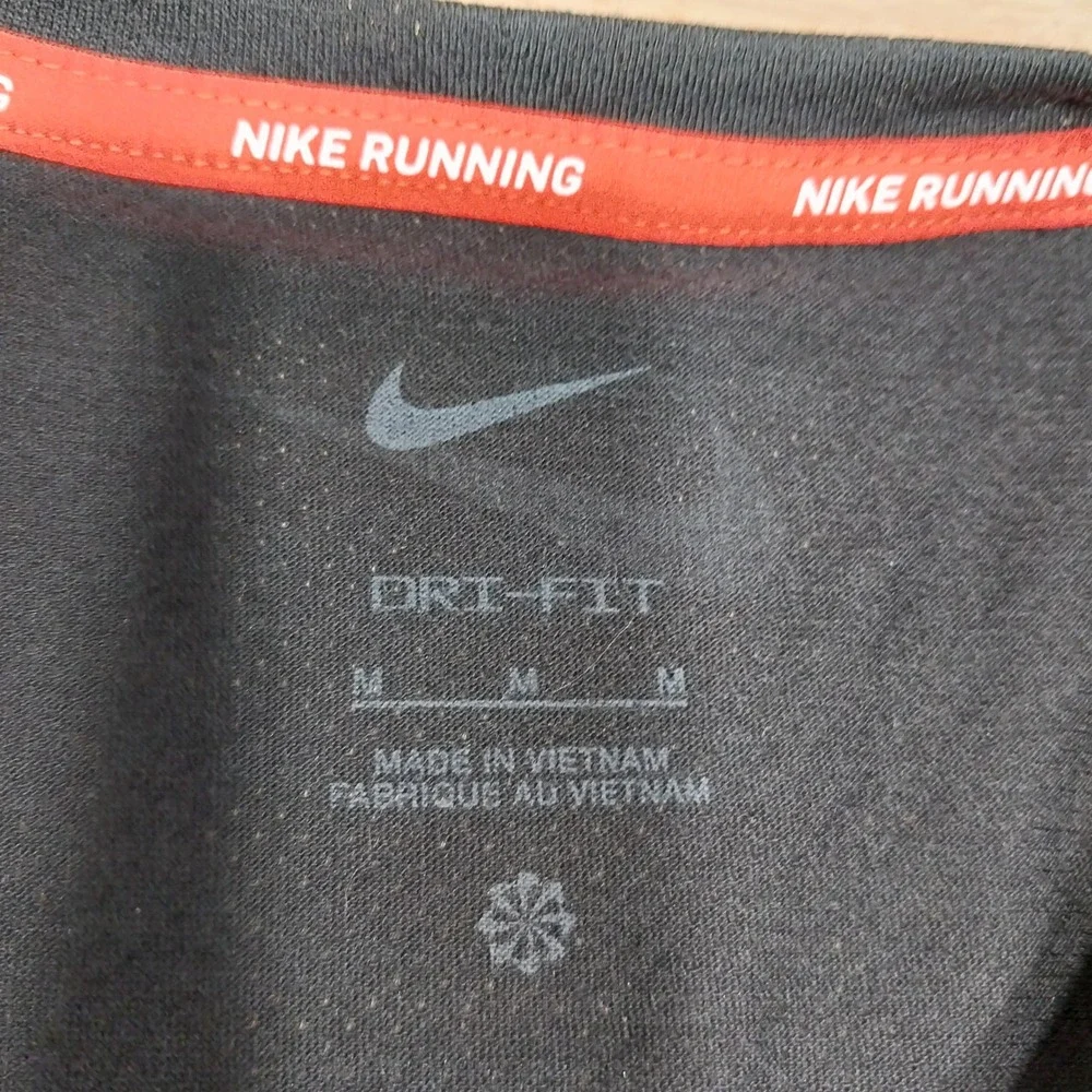 Nike Mens Running Dri-FIT Graphic T-Shirt Just Do It M Black